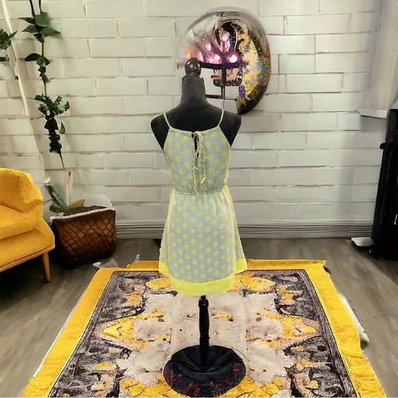 Esley Anthropologie Dress - Picture 2 of 13